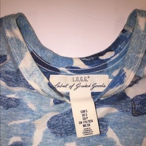 Men’s Small H&M L.O.G.G Blue Camo T Shirt